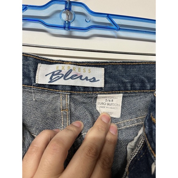 Express Jeans Women's Size 5/6R Boot Leg Denim Euro Button Cotton Casual Classic - Picture 5 of 9